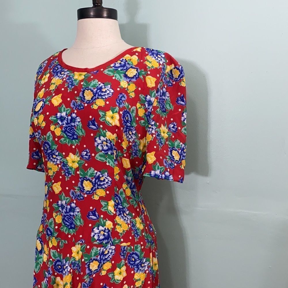 Vintage Floral Open Back Midi Dress